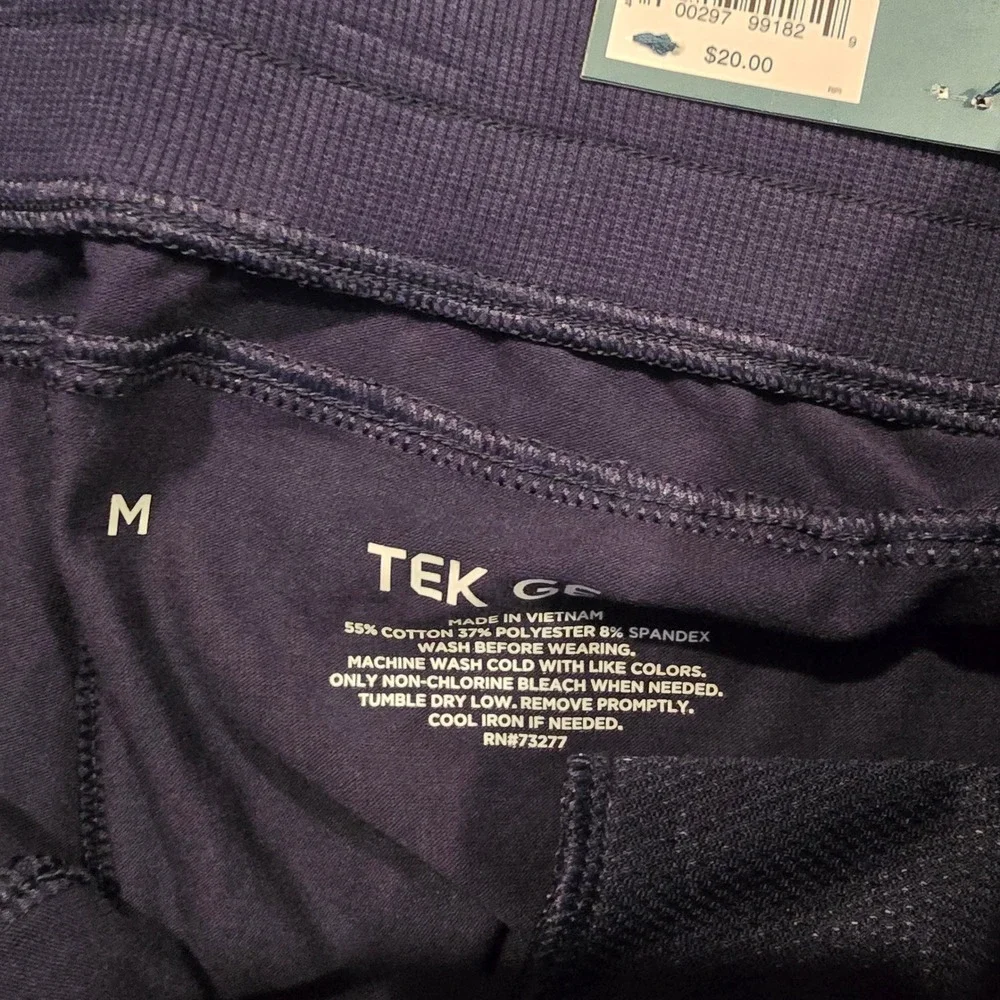 New Tek Gear Womens Navy Blue Essential Gear Mid Rise Active Shorts Size Medium